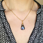 Pendentif en labradorite bélière dorée – 2,1 cm