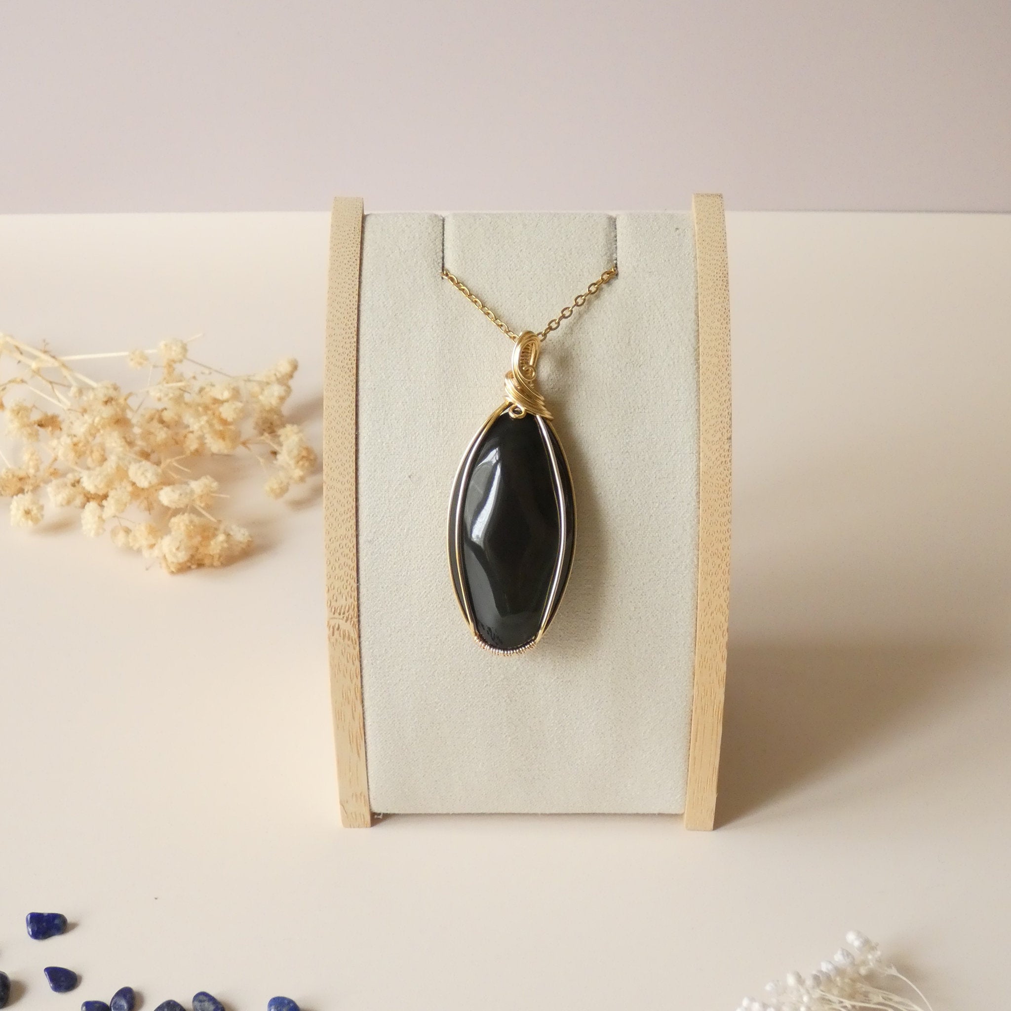 Grand pendentif obsidienne oeil céleste 6,2 cm wire wrapping doré