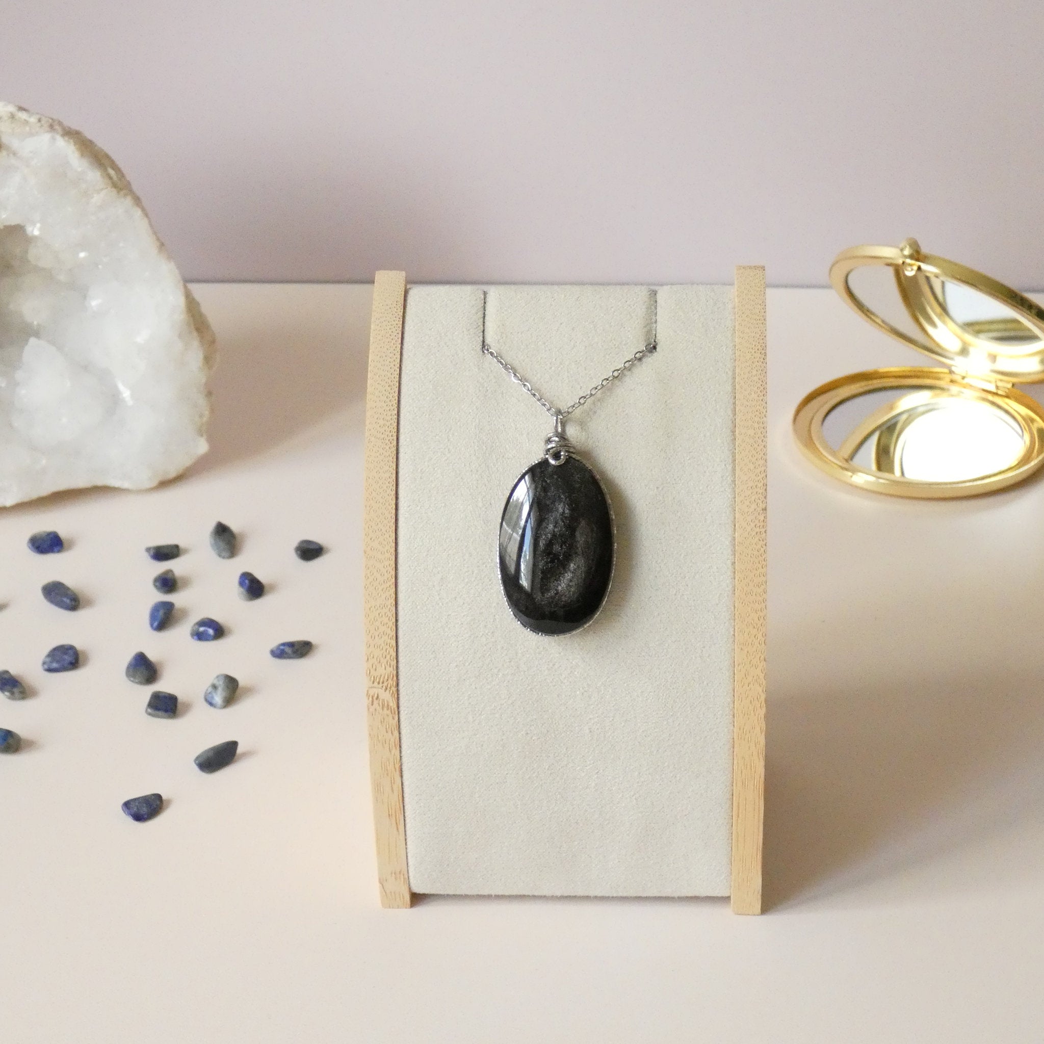Pendentif en obsidienne argentée – 4,4 cm