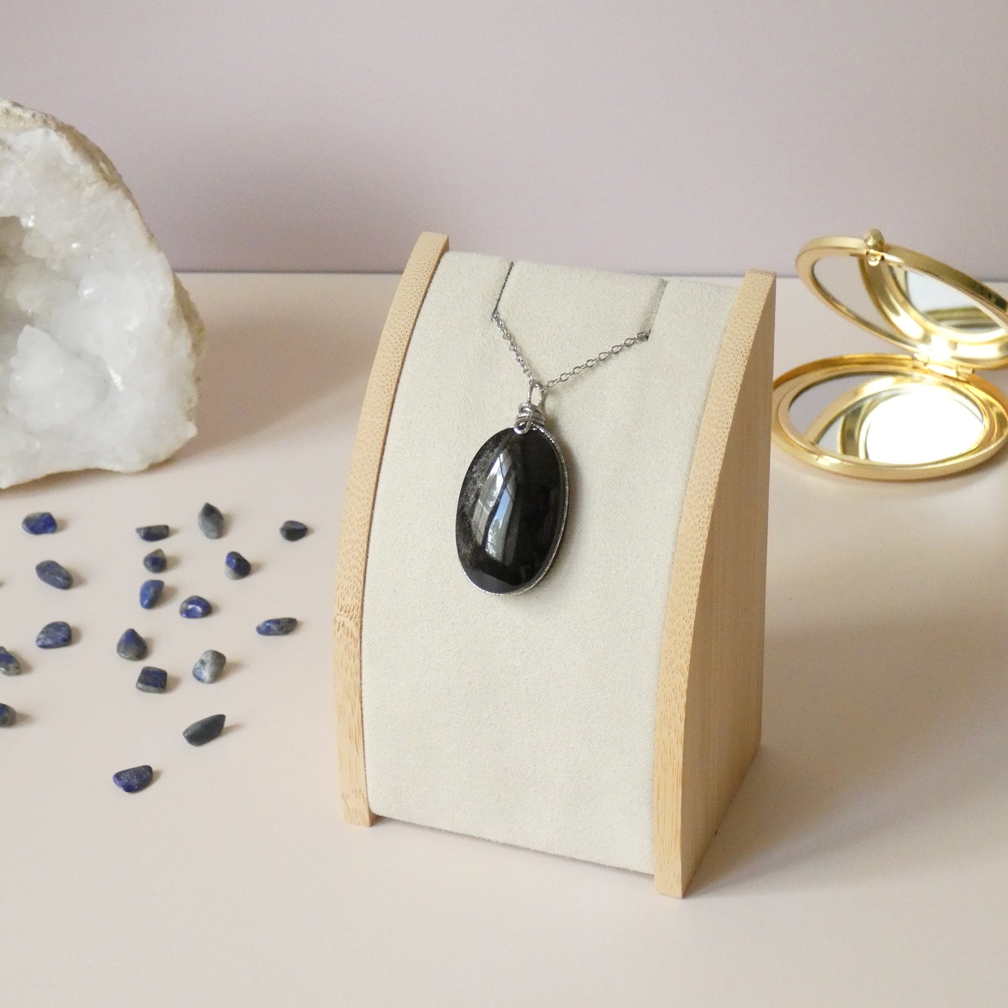 Pendentif en obsidienne argentée – 4,4 cm