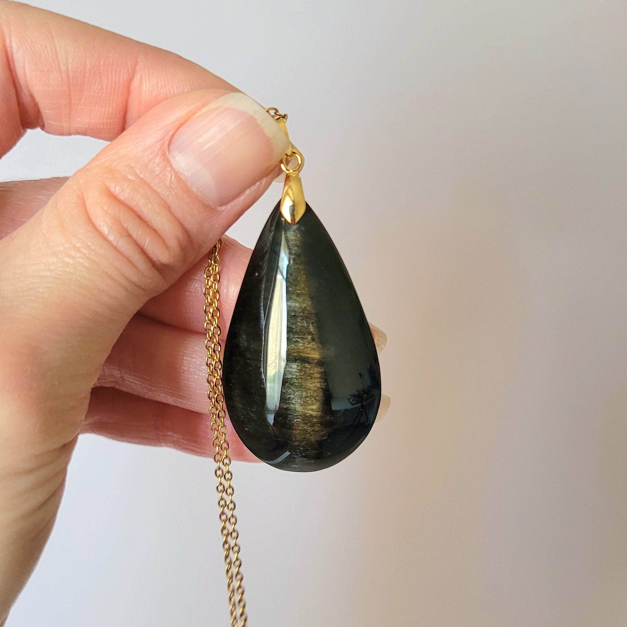 Pendentif en obsidienne dorée bélière dorée – 4,4 cm