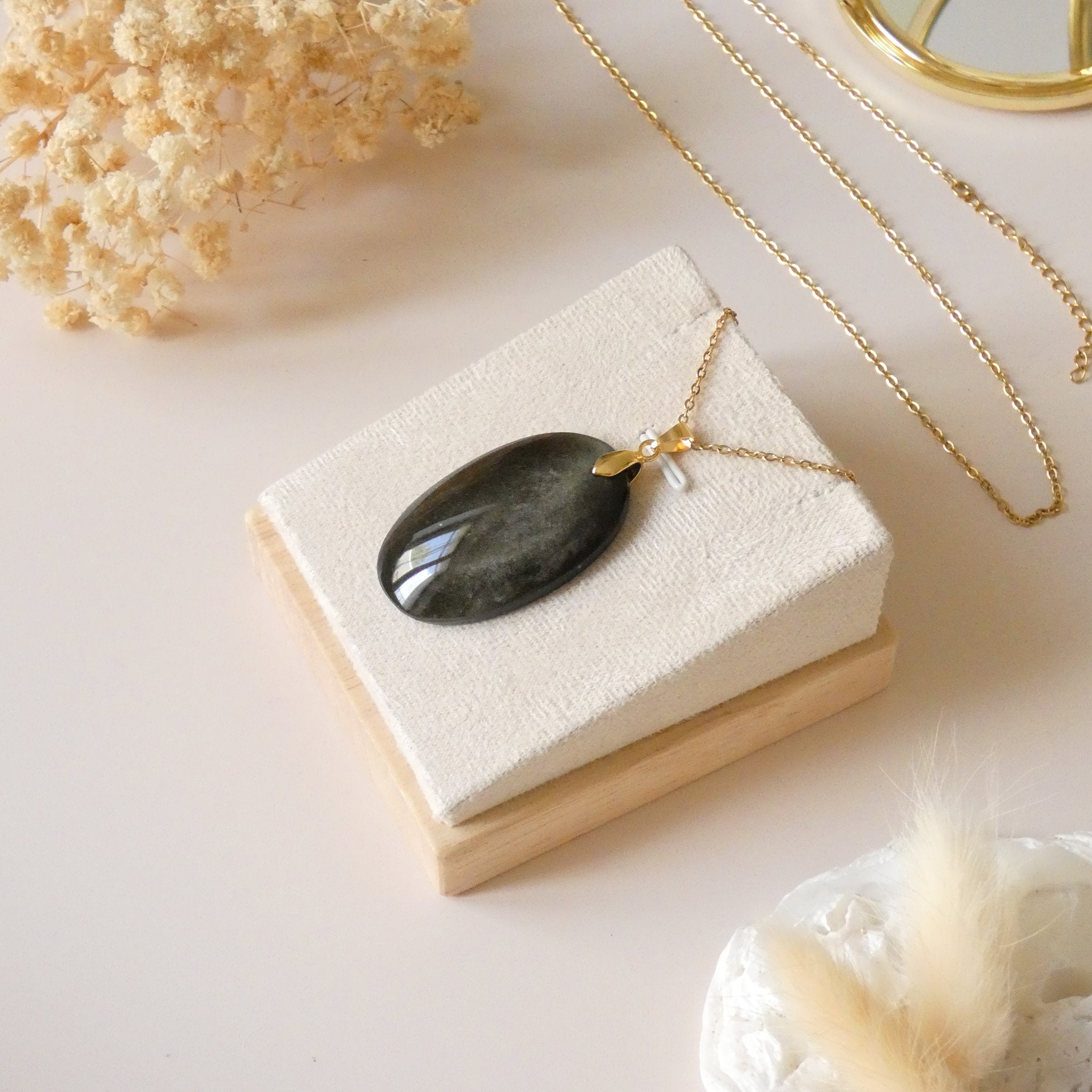 Pendentif en obsidienne dorée bélière dorée – 4,2 cm