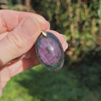 Pendentif obsidienne manta huichol 3,3 cm – Bélière dorée