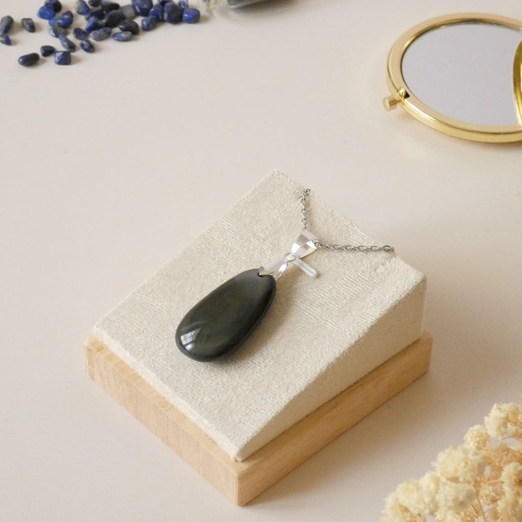 Pendentif obsidienne manta huichol double face 3,5 cm