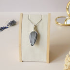 Pendentif obsidienne manta huichol 5,4 cm wire wrapping argenté