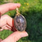 Pendentif en obsidienne manta huichol – 5,2 cm