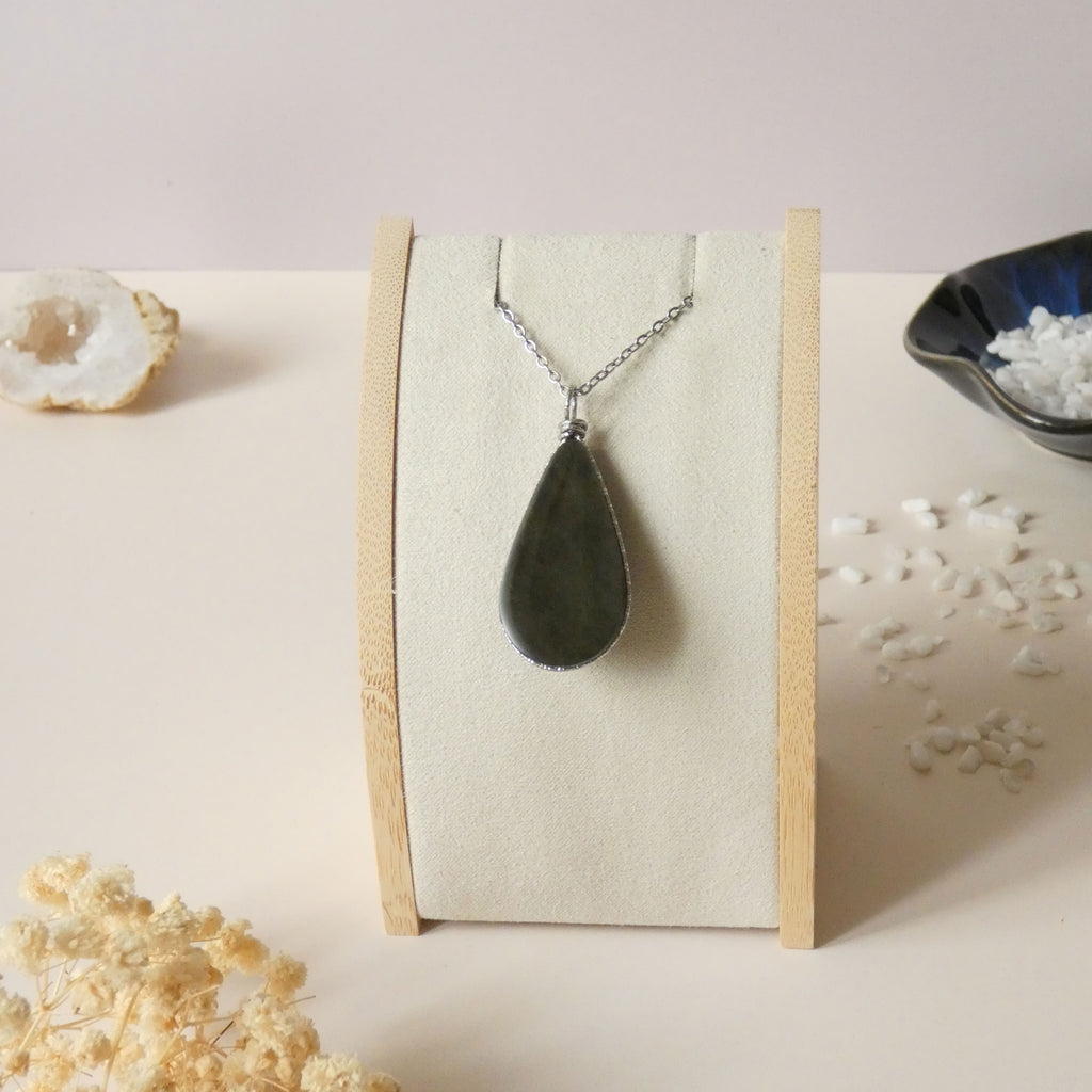 Pendentif obsidienne manta huichol 4,8 cm wire wrapping