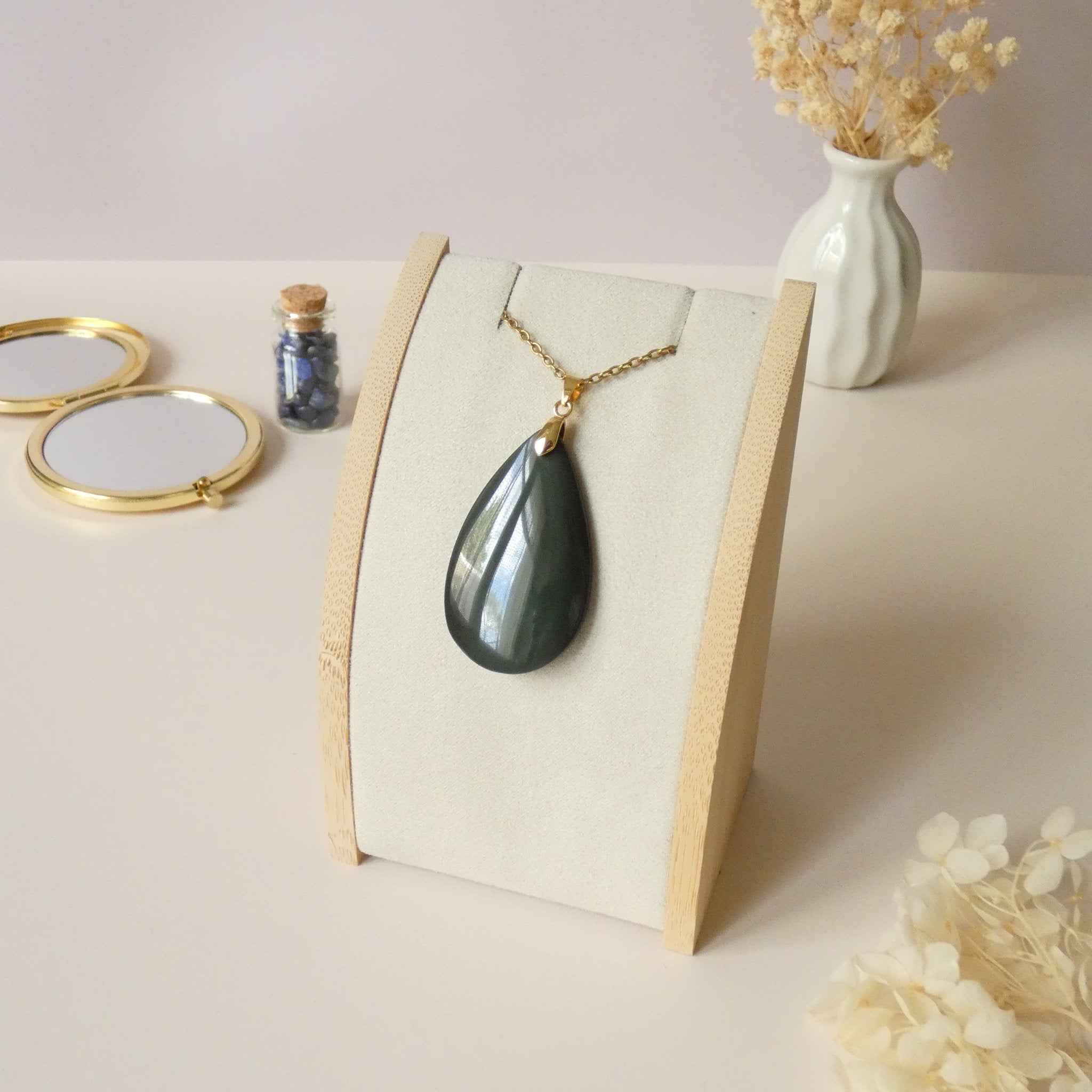 Pendentif en obsidienne oeil céleste 4,5 cm bélière dorée