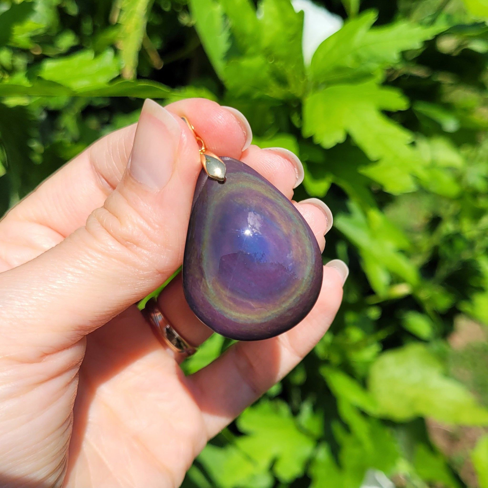 Pendentif en obsidienne oeil céleste 3,6 cm bélière dorée