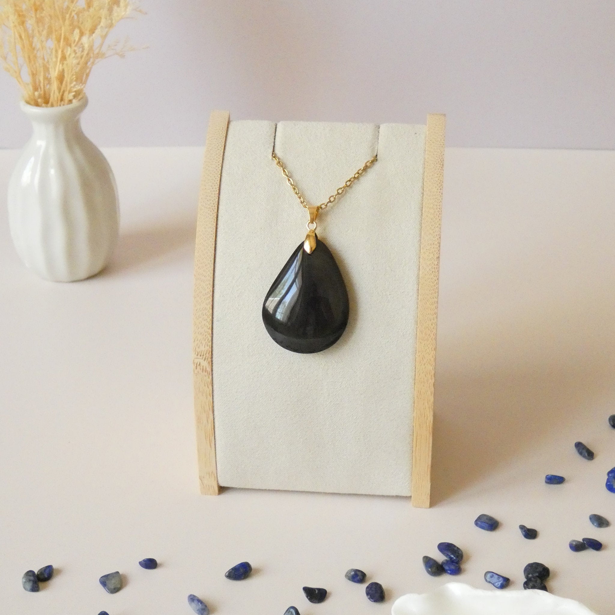 Pendentif en obsidienne oeil céleste 3,6 cm bélière dorée