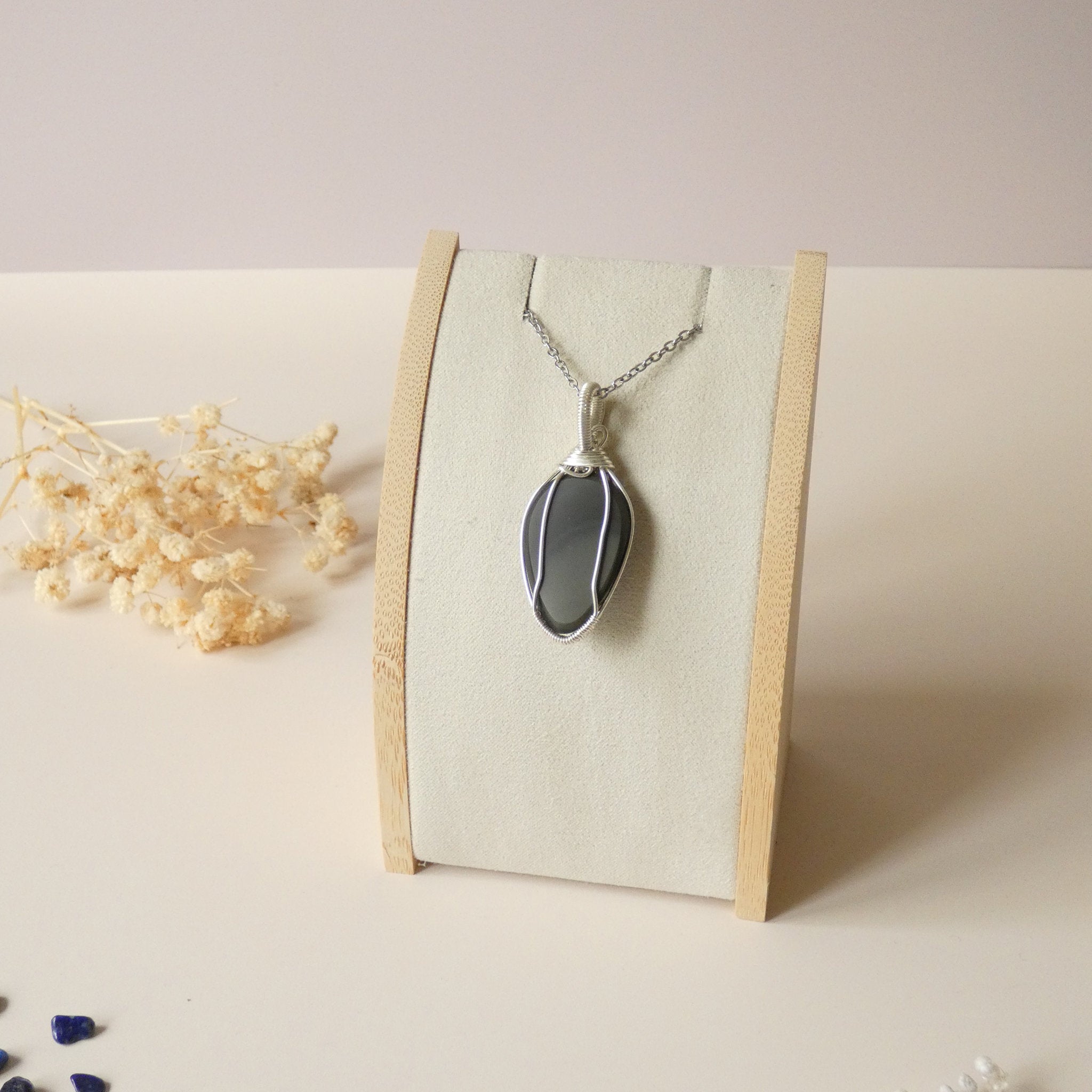 Pendentif obsidienne oeil céleste 4,8 cm wire wrapping argenté