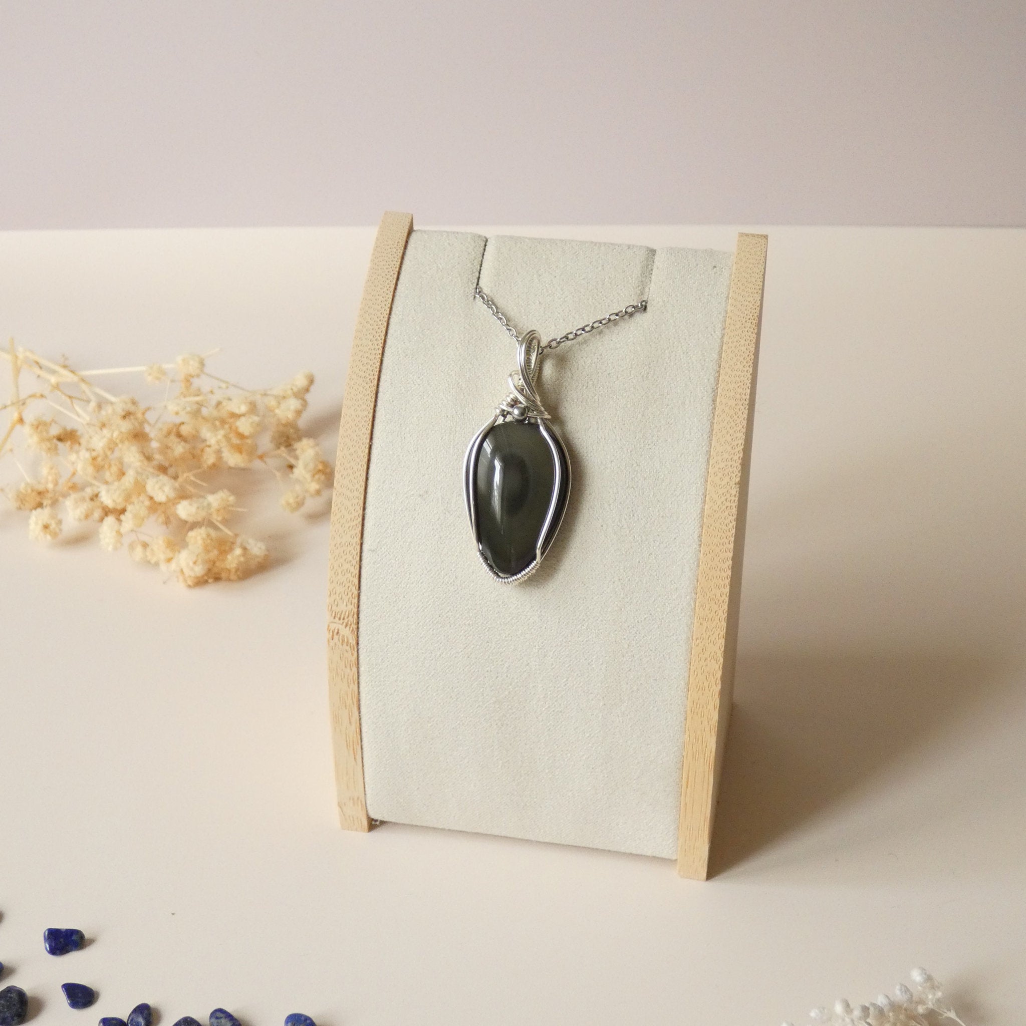 Pendentif obsidienne oeil céleste 4,8 cm wire wrapping argenté