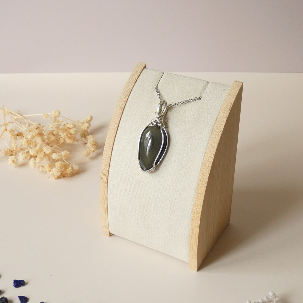 Pendentif obsidienne oeil céleste 4,8 cm wire wrapping argenté