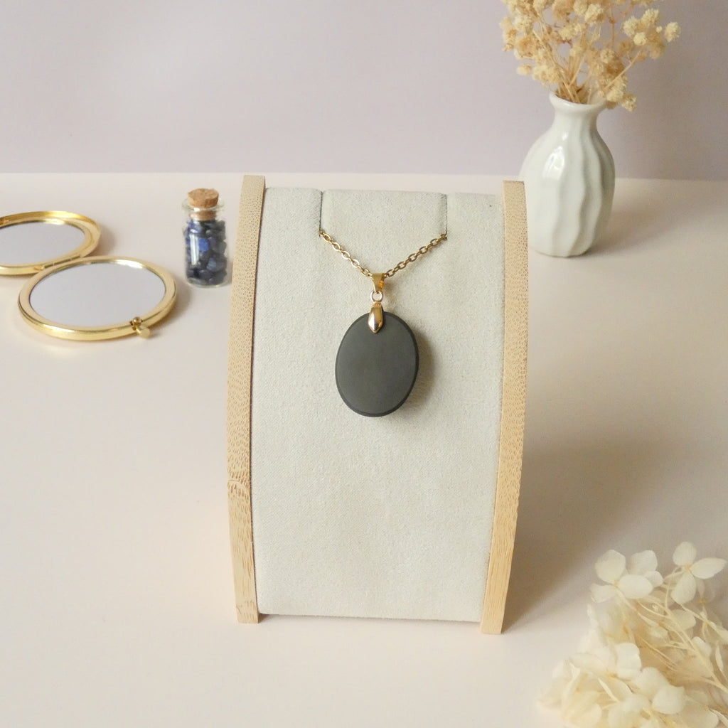 Pendentif en obsidienne oeil céleste 2,7 cm bélière dorée