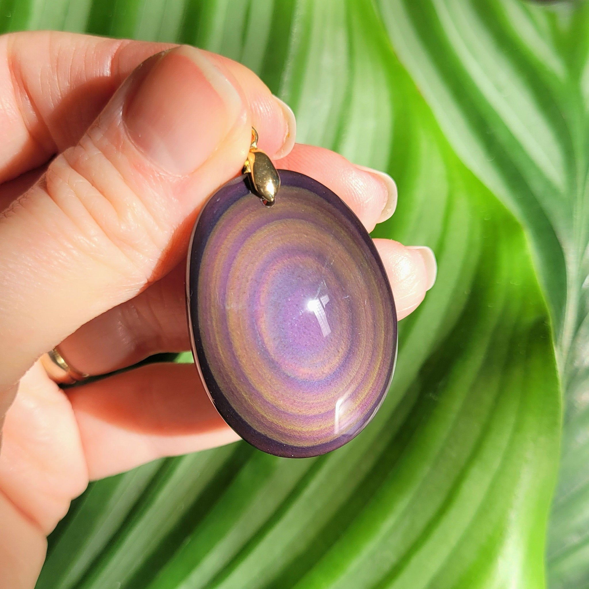 Pendentif obsidienne œil céleste – reflets violets – 4 cm