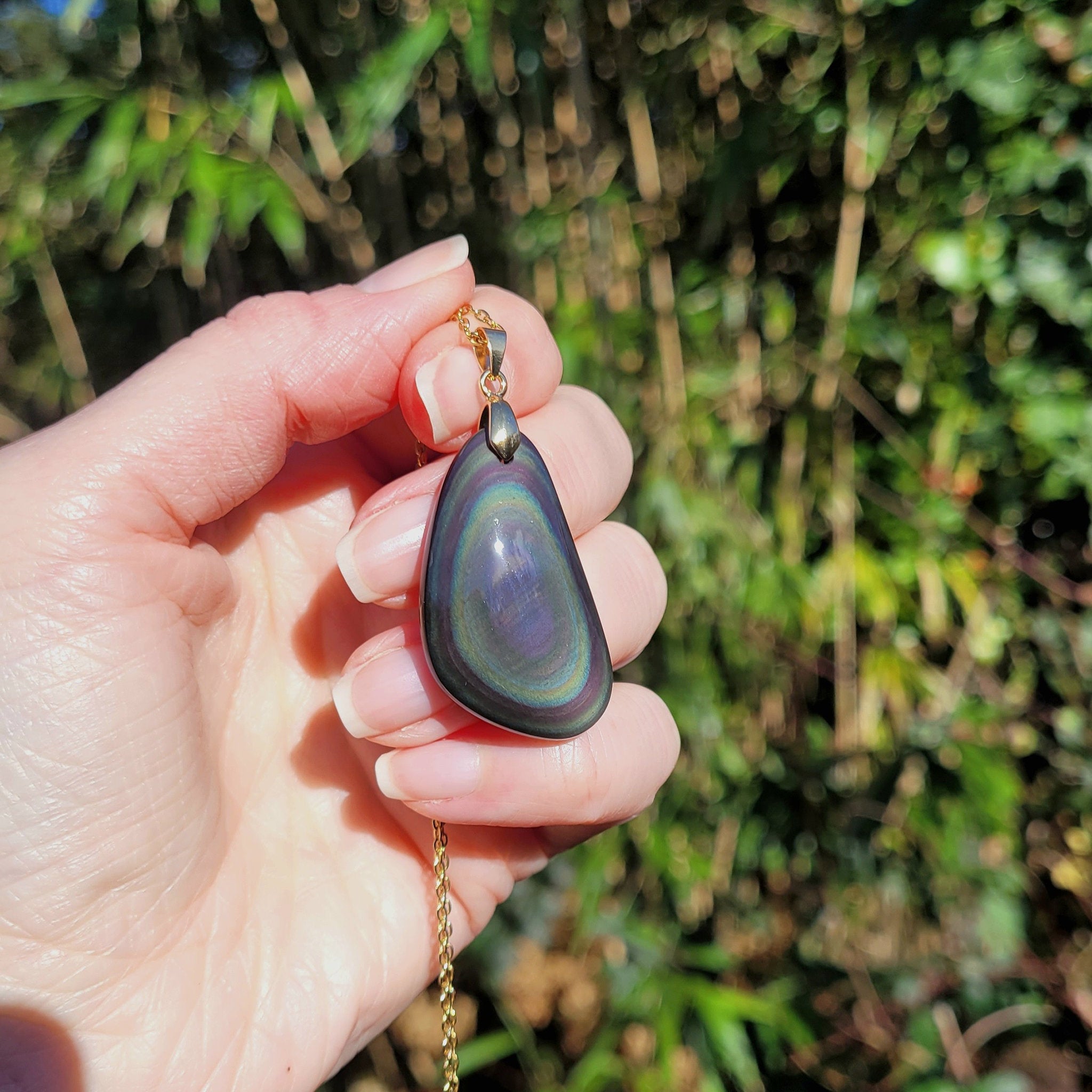 Pendentif obsidienne œil céleste – bélière dorée – 3,7 cm