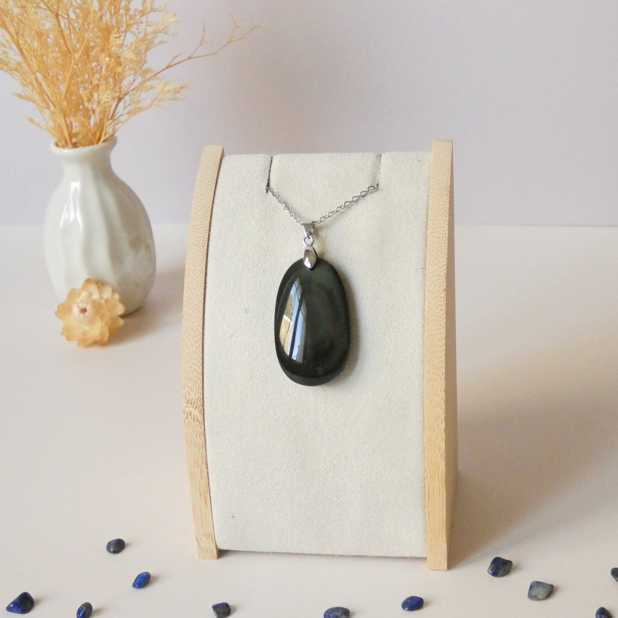 Pendentif obsidienne œil céleste – tons verts – 3,7 cm