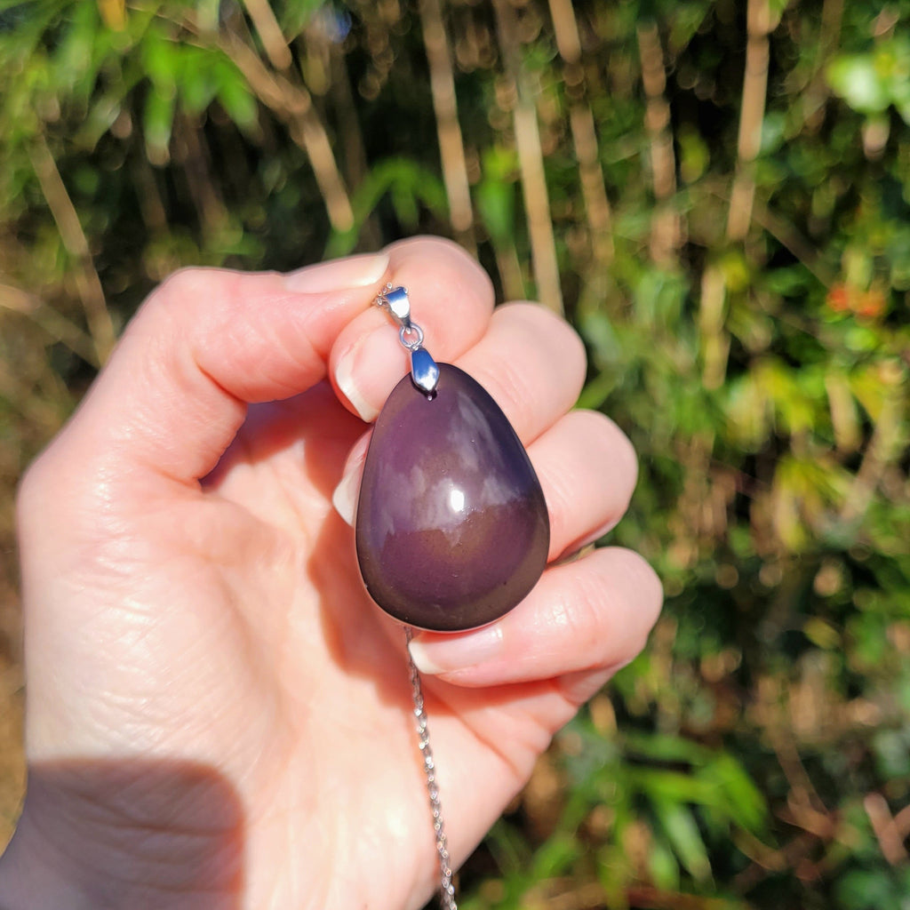 Pendentif obsidienne œil céleste – nuances violet/rose – 3,6 cm