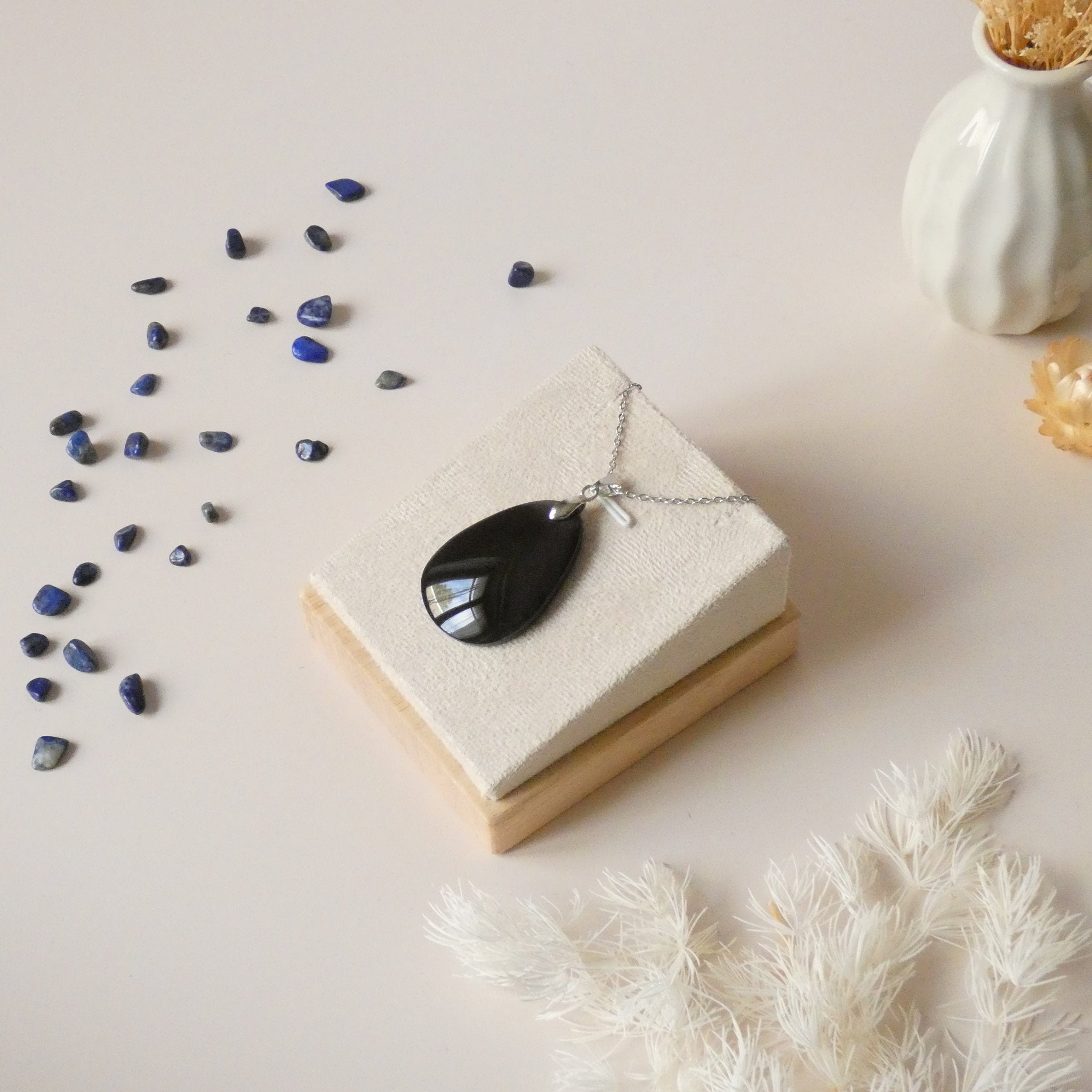 Pendentif obsidienne œil céleste – nuances violet/rose – 3,6 cm