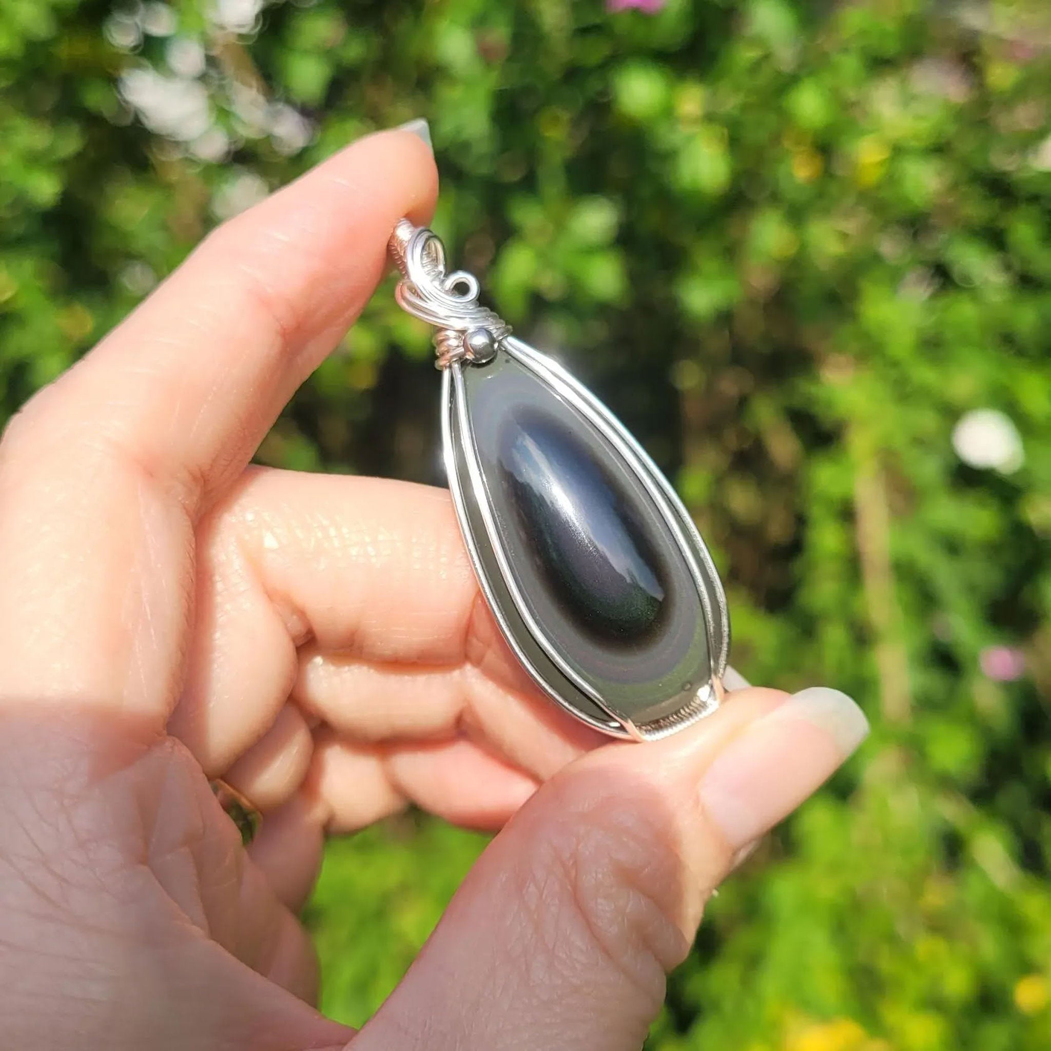 Pendentif obsidienne oeil céleste - wire wrapping argenté - pierre naturelle