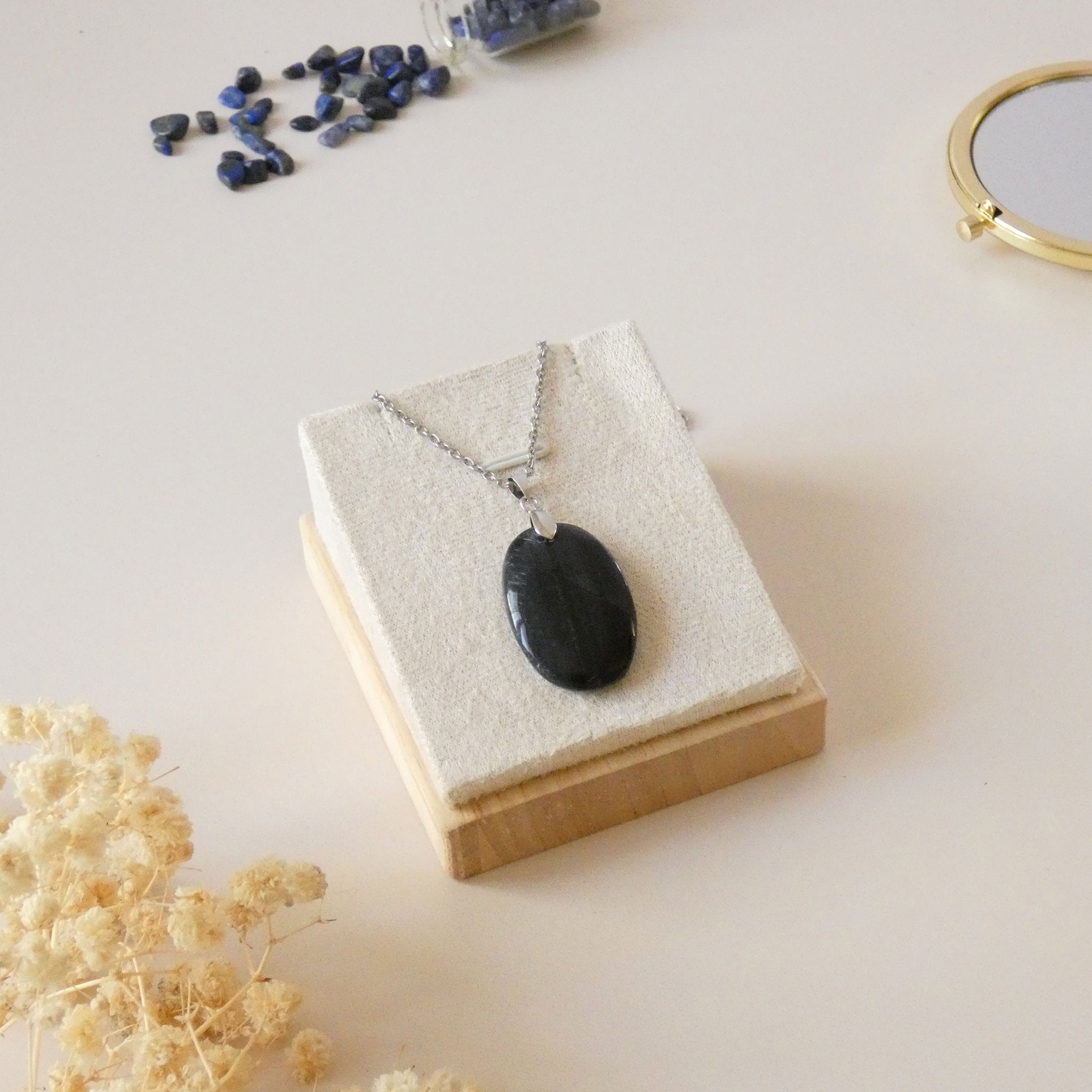 Pendentif en oeil de faucon bélière argentée – 3,2 cm - Bijou artisanal pierre naturelle