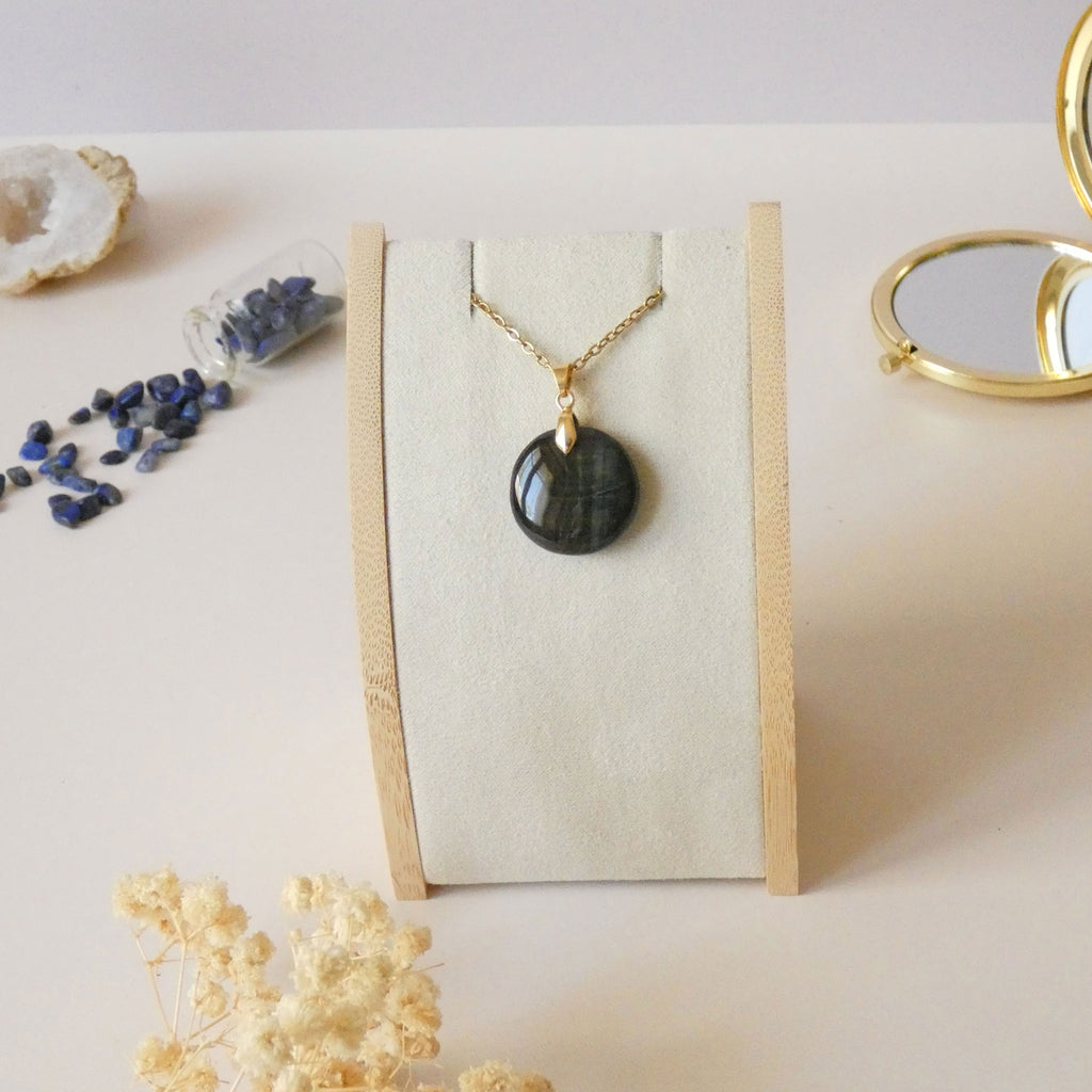 Pendentif en oeil de faucon 2,2 cm bélière dorée à l'or fin