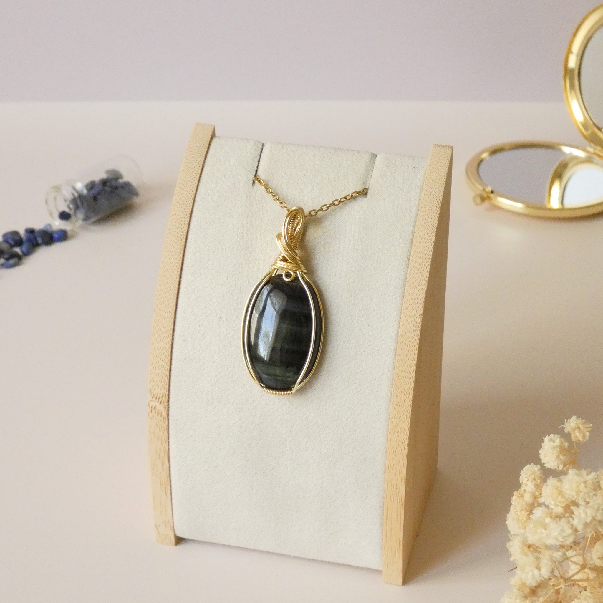 Pendentif en oeil de faucon 5,3 cm wire wrapping doré