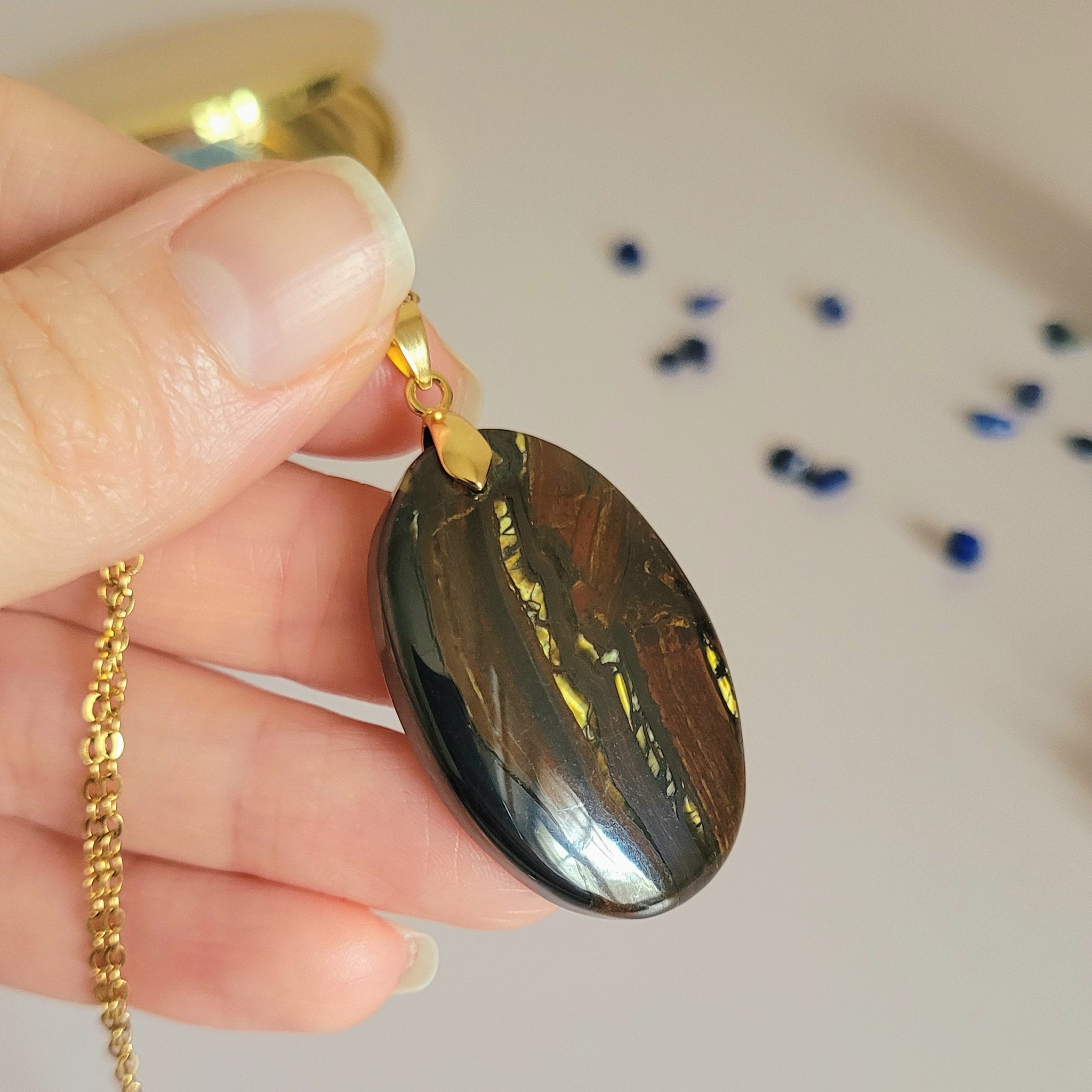 Pendentif oeil de fer 3,7 cm