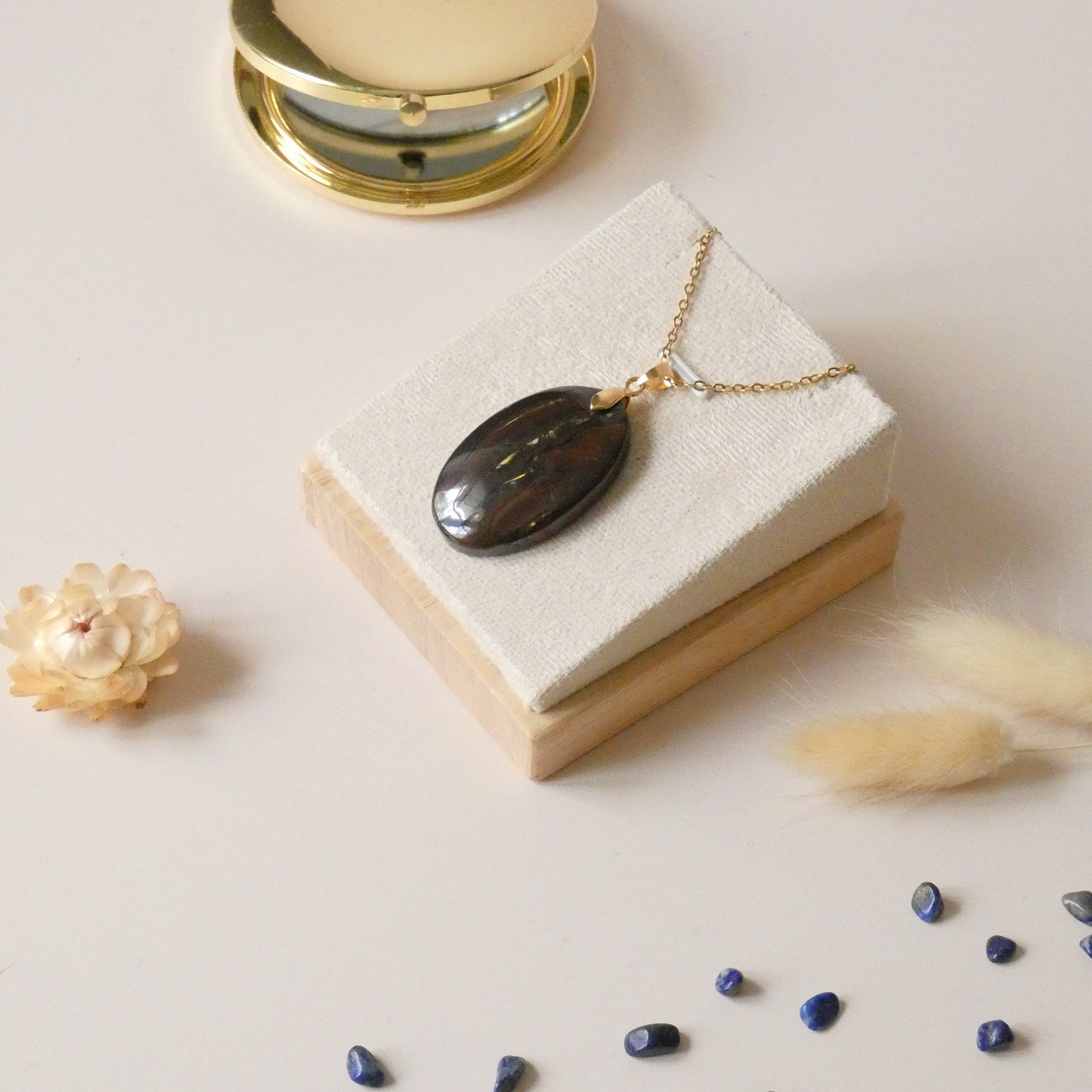 Pendentif oeil de fer 3,7 cm