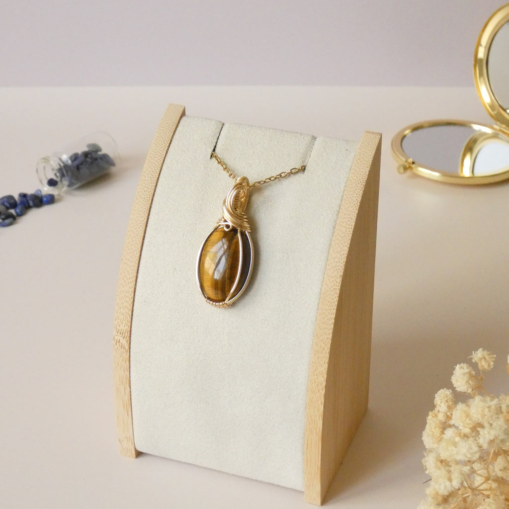 Pendentif oeil de tigre 4,4cm wire wrapping doré