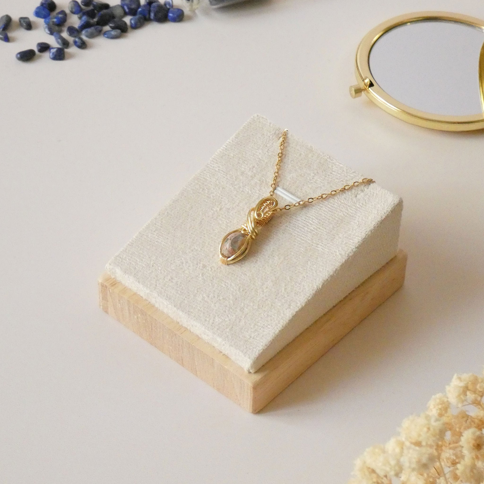 Pendentif opale Cantera du Mexique - wire wrapping doré - pierre naturelle