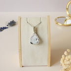 Pendentif en péristérite bleue 4,5 cm bijou artisanal en pierre naturelle