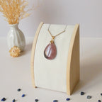 Pendentif en quartz fraise 3,1 cm – Bélière dorée