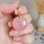 Pendentif en quartz rose 2,3 cm – Bélière dorée