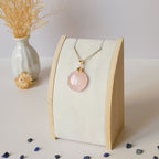 Pendentif en quartz rose 2,3 cm – Bélière dorée