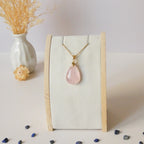 Pendentif en quartz rose 2,5 cm – Bélière dorée