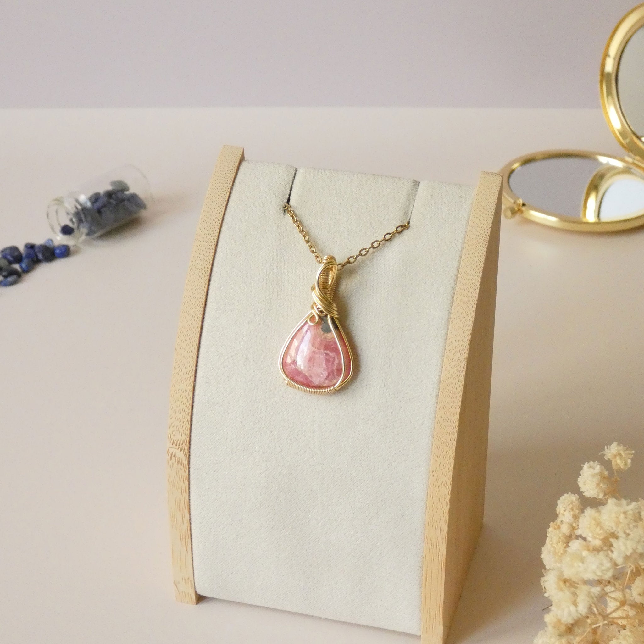 Pendentif en rhodochrosite 3,6 cm bijou artisanal en pierre naturelle
