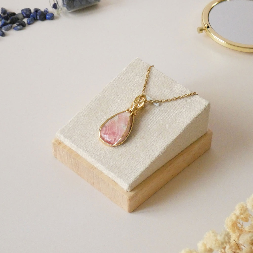 Pendentif en rhodochrosite 4,1 cm bijou artisanal
