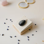 Pendentif scarabée obsidienne argenté 4,9 cm talisman unique