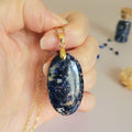 Pendentif sodalite 3,9 cm bélière dorée