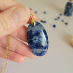 Pendentif sodalite 3,6 bélière dorée