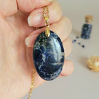 Pendentif sodalite 4,1 cm bélière dorée