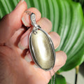 Pendentif wire wrapping en obsidienne dorée – 5,7 cm