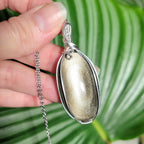 Pendentif wire wrapping en obsidienne dorée – 5,7 cm