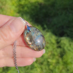Pendentif en labradorite bélière argentée – 3,1 cm