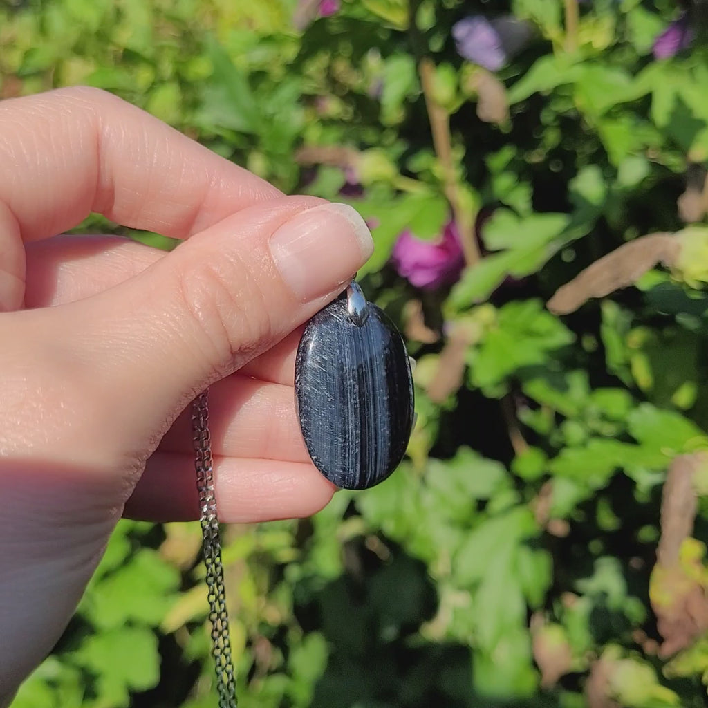 Pendentif en oeil de faucon bélière argentée – 3,2 cm
