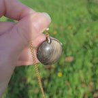 Pendentif obsidienne dorée 2,7 cm bélière dorée