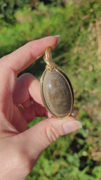 Pendentif obsidienne dorée 6,2 cm wire wrapping doré